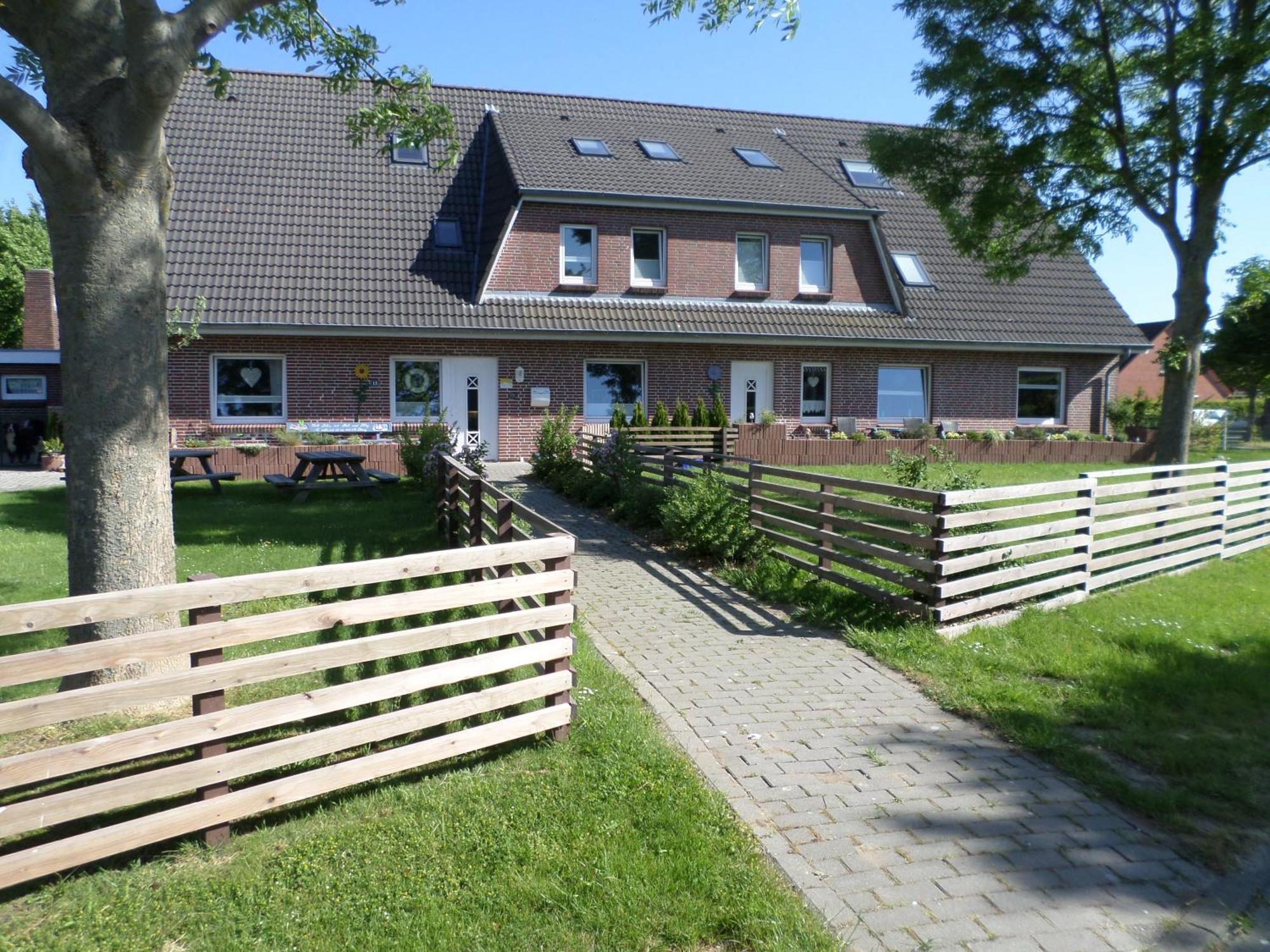 Haus Monika - Ferienwohnung Friesengeist Дагебюлль Экстерьер фото